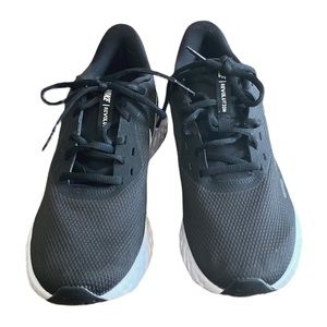 Nike Revolution Black Running Shoes Size 10 wide women or 8.5 wide men